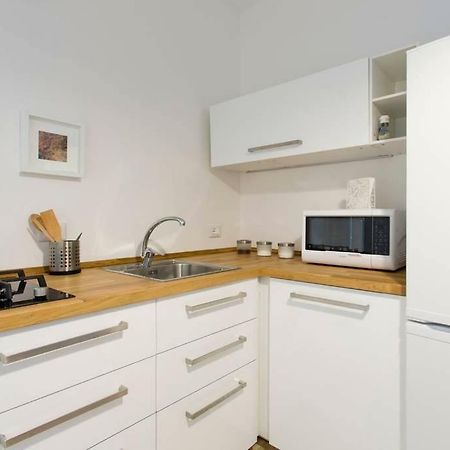 Bb4U Apartments باليرمو المظهر الخارجي الصورة